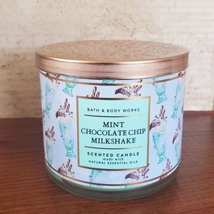 Mint chocolate chip milkshake candle